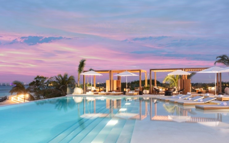 SLS-Cancun-Hotel-and-Residences-vista