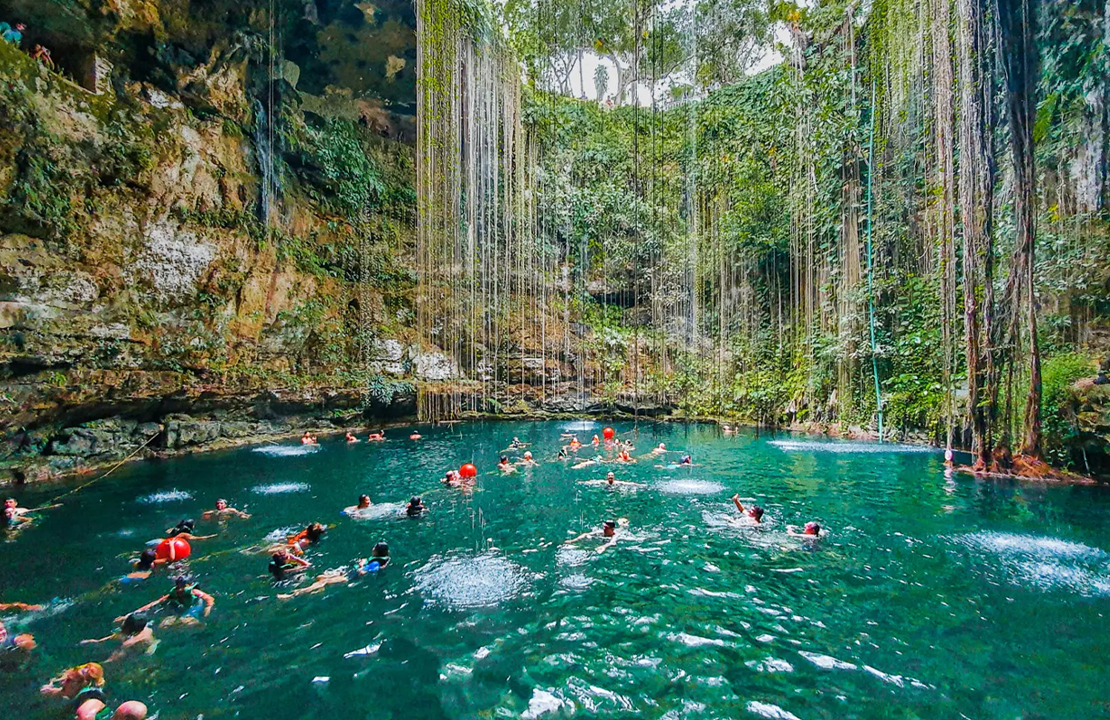 Cenote Ik Kil
